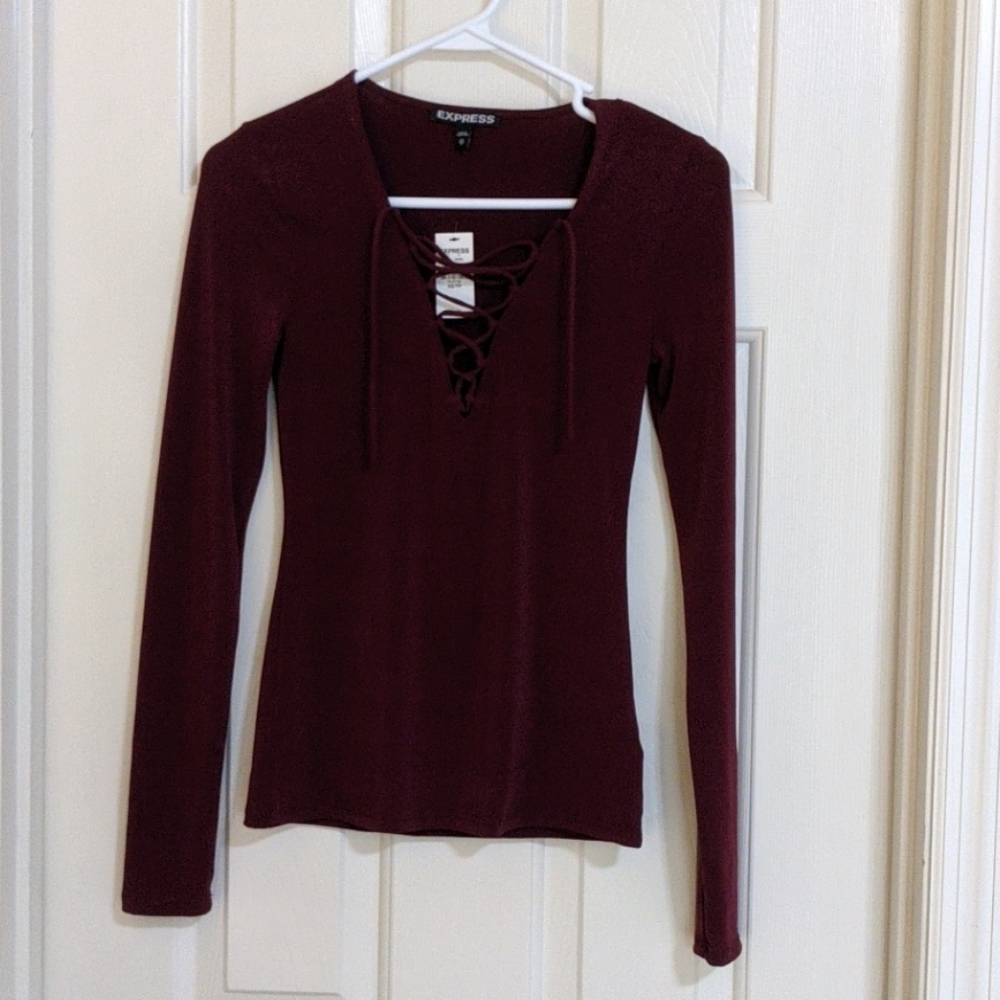 Express NWT blouse XS
